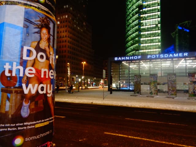Großflächenplakat in Berlin